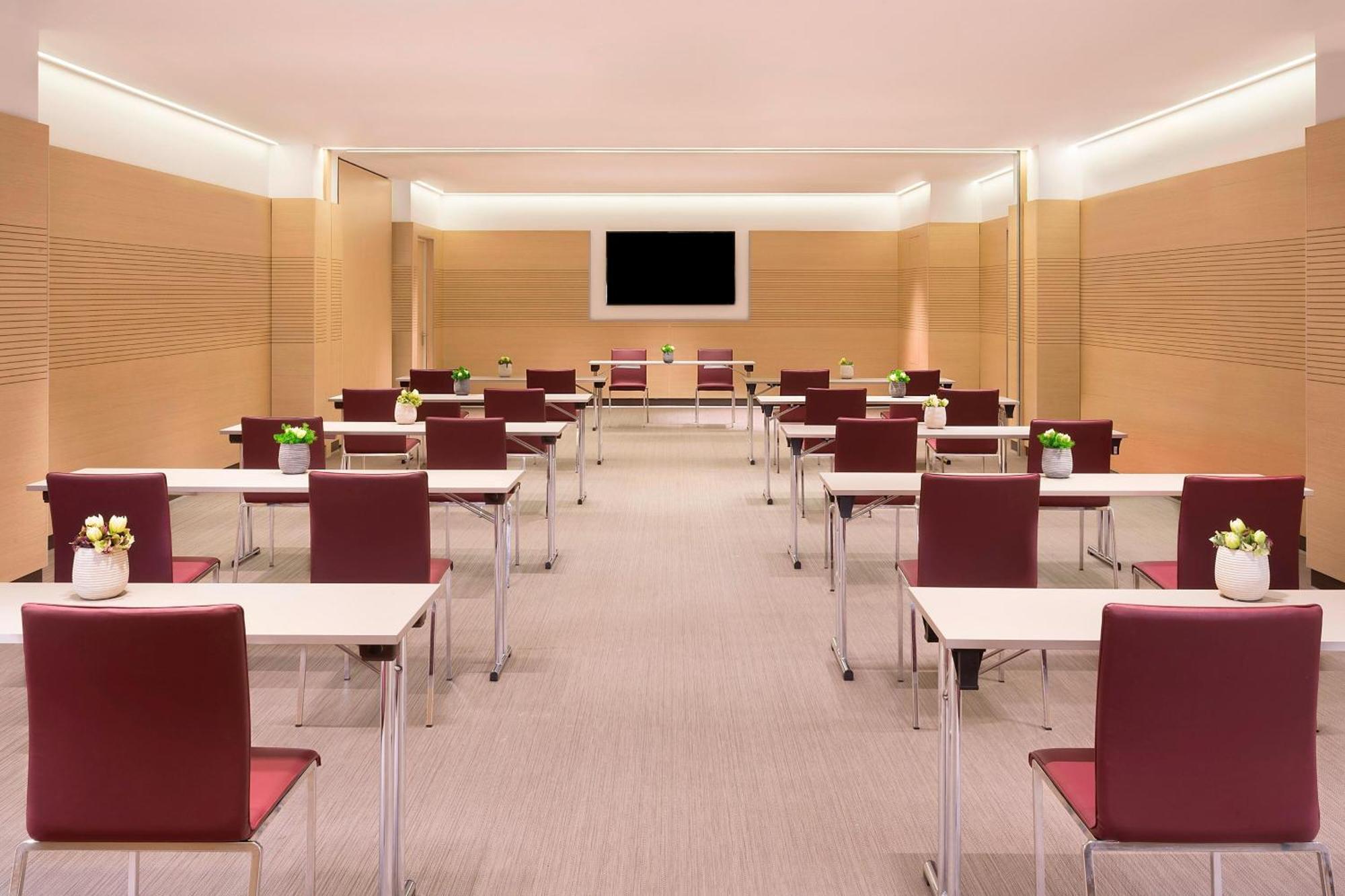 Le Meridien Visconti Rome Exterior photo
